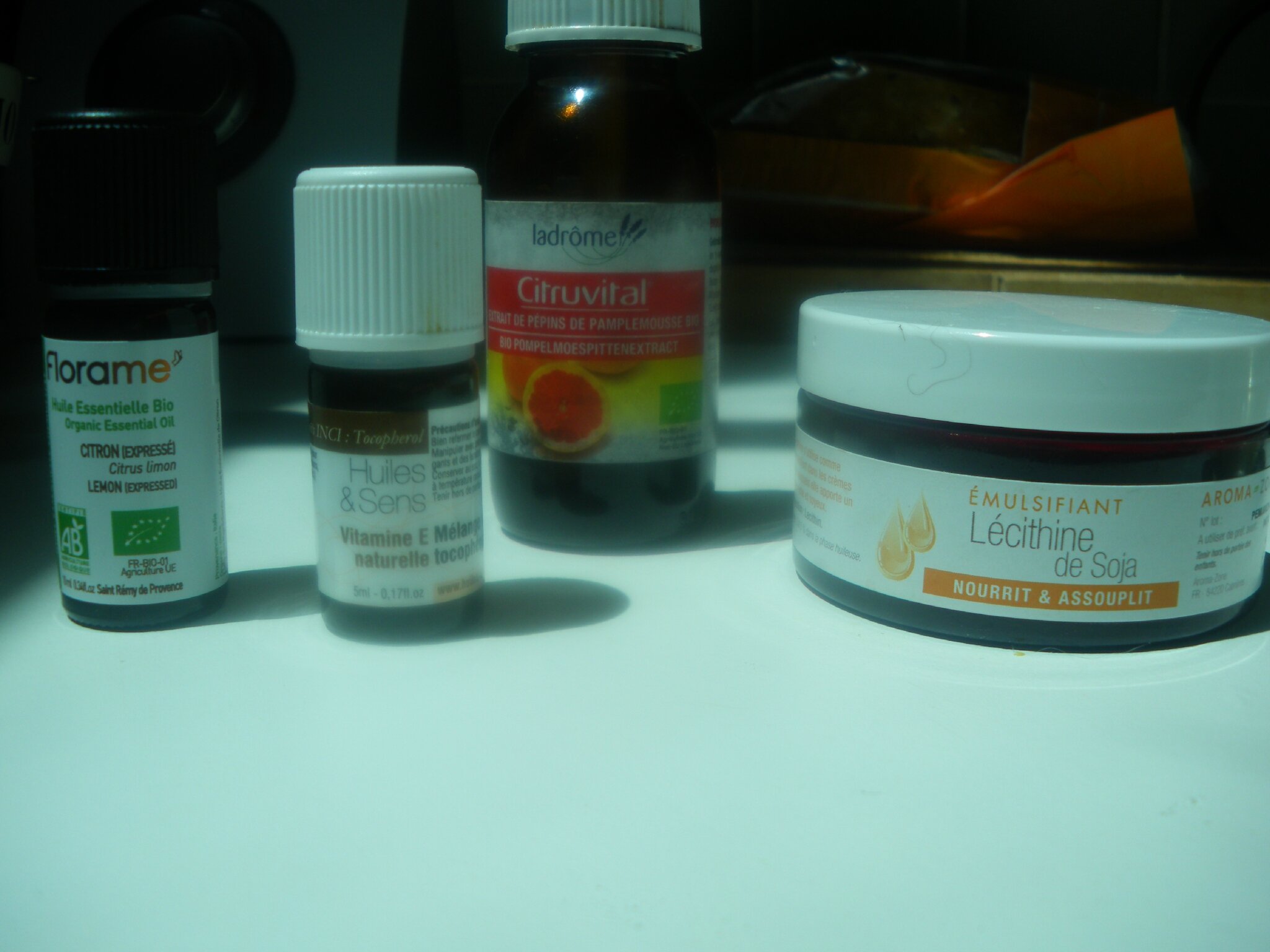 Crema hidratante hecha en casa de todo para todos Crema hidratante hecha en casa de todo para todos