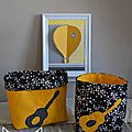 pochons réversibles vide poche rangement jaune moutarde noir étoiles guitare - décoration chambre bébé rock jaune moutarde noir étoiles guitare