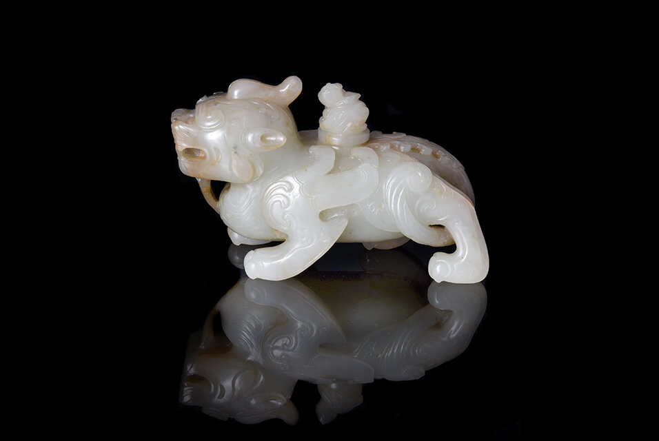 6" China old antique white jade gilt sitting Beauty statue 