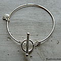 Bracelet jonc avec fermoir