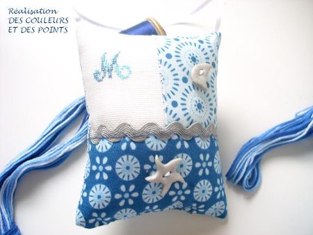 COUSSINET_M_BLEU_DETAILS