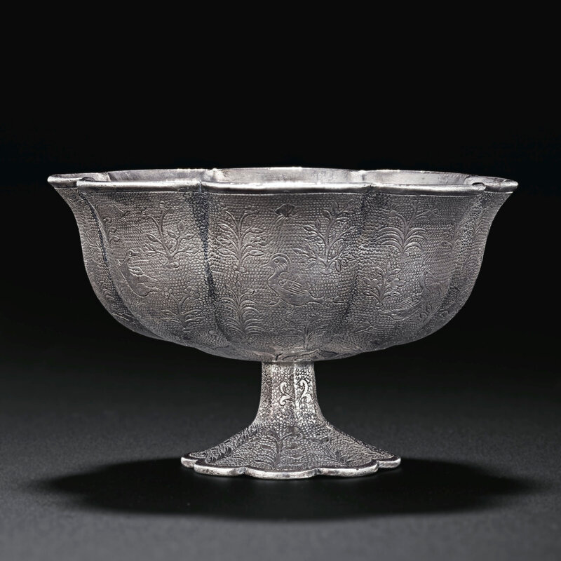 2019_NYR_18338_0549_007(a_very_fine_petal-lobed_silver_stem_cup_tang_dynasty_d6220755)