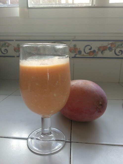 Milk-shake à la mangue et au kaki