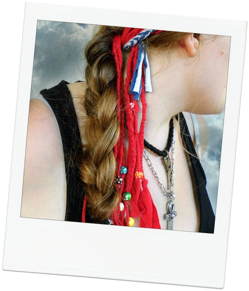 Head band tee shirt rouge zoom JUillet 2014
