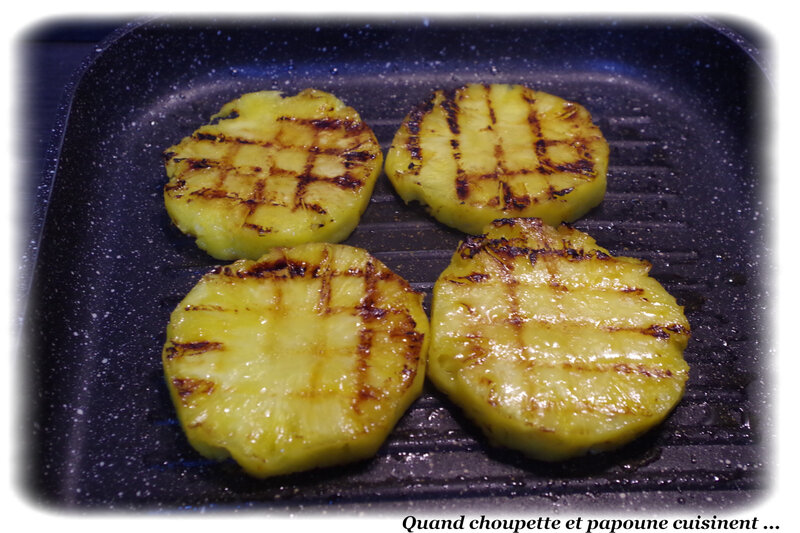 tranches d'ananas grillés, crème chantilly citron vert et sa boule de glace vanille-4953