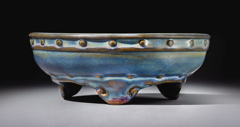 A rare lavender-blue 'jun' narcissus bowl, Early Ming dynasty
