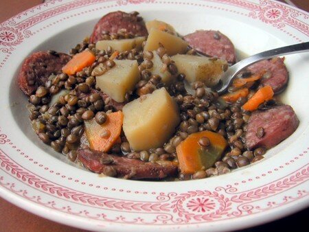 Lentilles Vertes Du Puy A La Saucisse De Morteau Une Citrouille