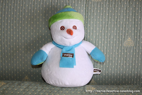 Doudou peluche bonhomme de neige blanc rouge et orange Keel Toys Marques  diverses