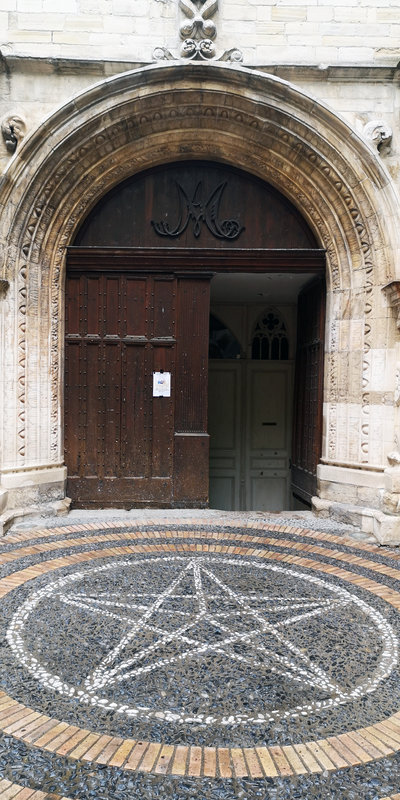 Manosque église ND de Romigier 23