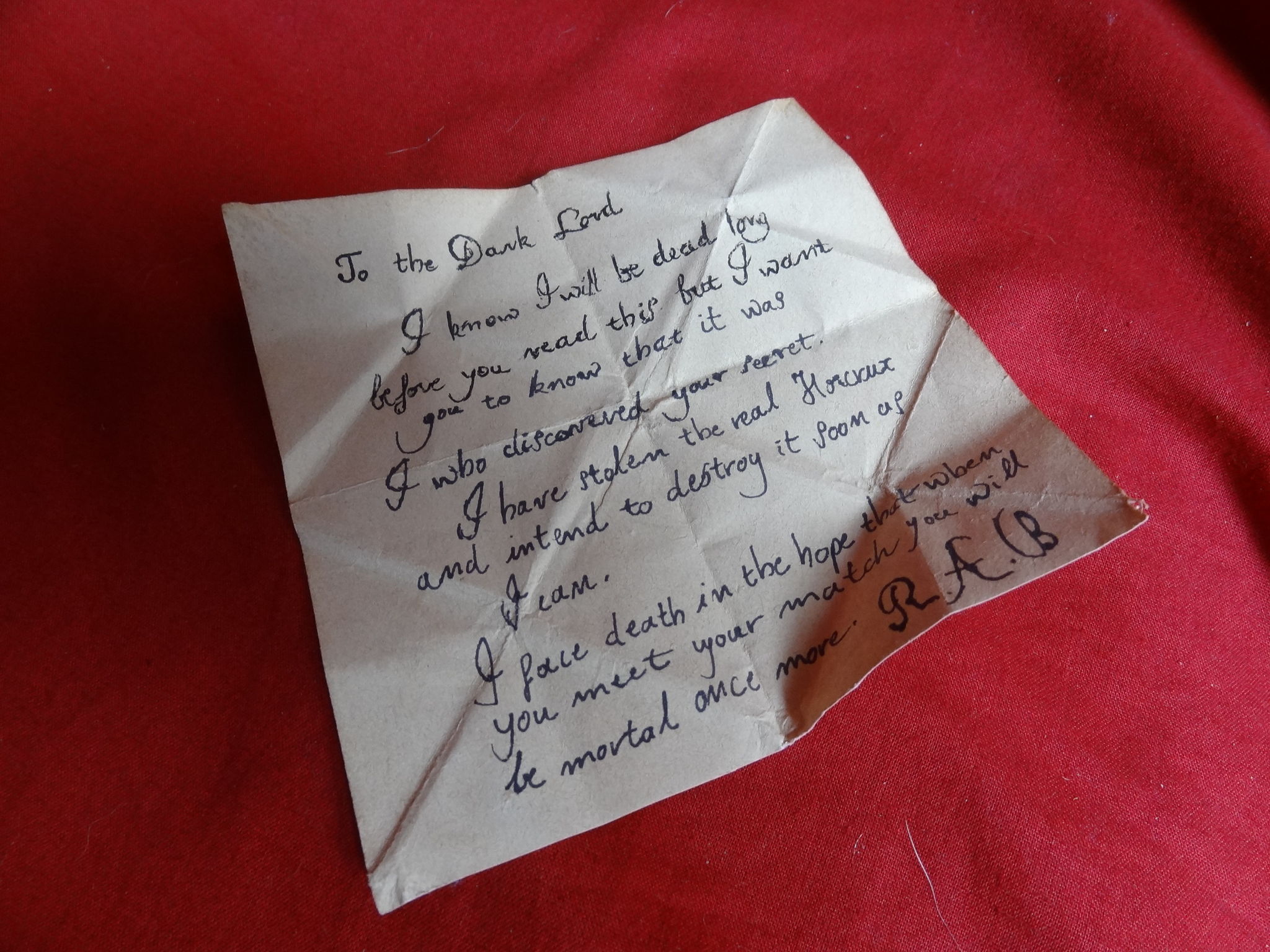 Qui Est Rab Dans Harry Potter Les lettres - Suçacide : ici recréez des répliques des films Harry Potter