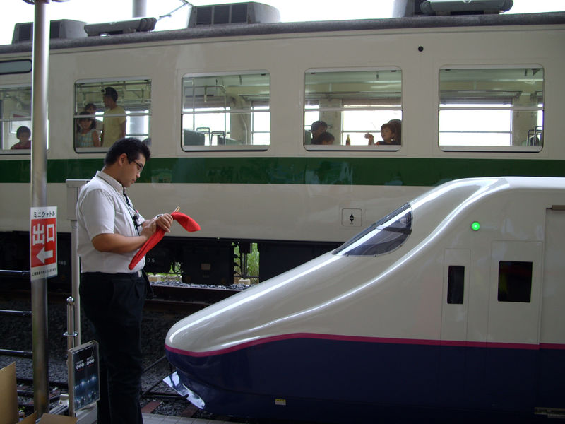 Mini E2 shinkansen & 455系