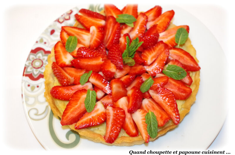 tarte aux fraises à la pâte d'amandes-9287