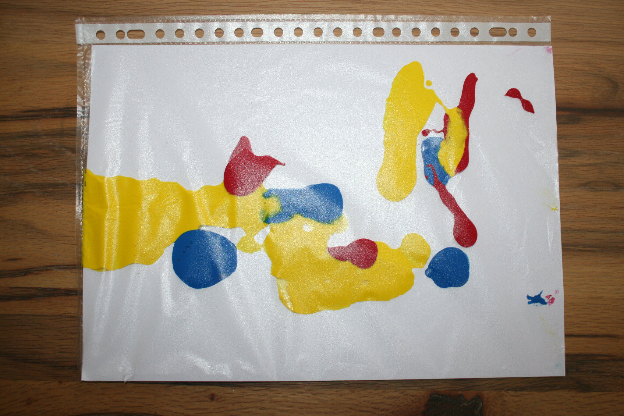 Peinture Propre Avec Bebe Les Lutins Creatifs Bricolage Pour Enfants