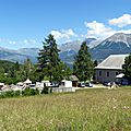 A saint-jean, entre église et cimetière...