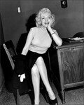 1953_07_30_seattle_marilyn_010_1