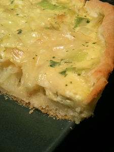 Tarte poireaux camembert gros plan