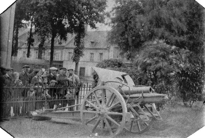 Album R. Verney p.013 bas droite