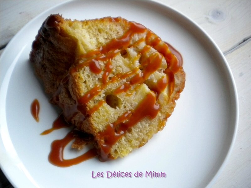 Gâteau de l’avent aux pommes et au caramel 5