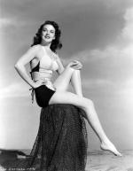 Swimsuit_CATALINA-BIRD-NJ_same-marguerite_chapman-columbia-cronenweth-2