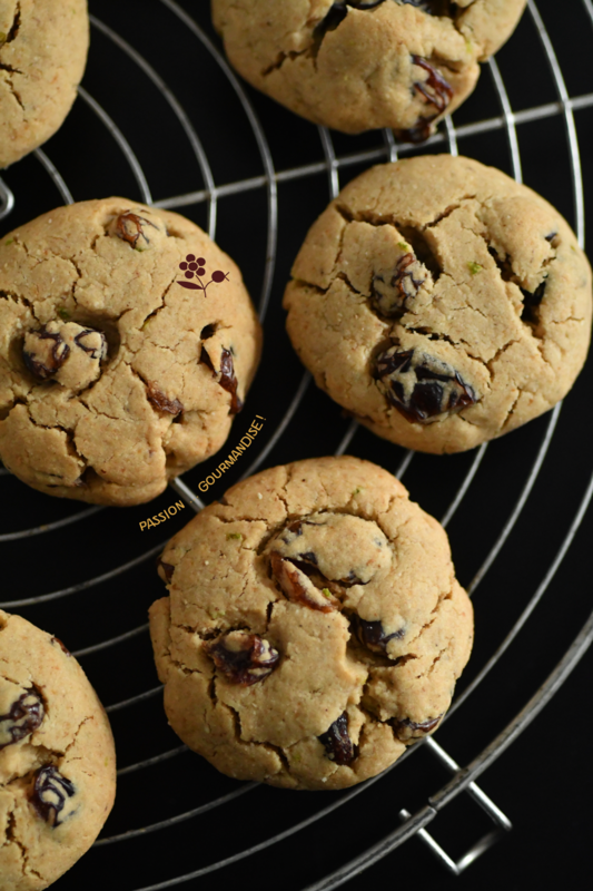Biscuits croquants fondants purée de noix de cajou, citron vert & raisins_3