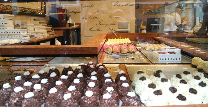 Aux Merveilleux Pâtisserie Paris 4 ème , Dans la Cuisine de