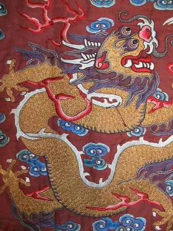 A_chestnut_silk_ground_embroidered_dragon_robea2