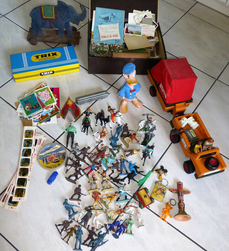 Trouvailles en Brocante, Bourse Aux jouets, Vide Greniers ... - Page 17 121004334