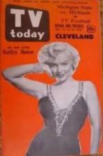1952-09-FOX_studios-dress_black_jewels-mag-1953-Tv_Today-usa