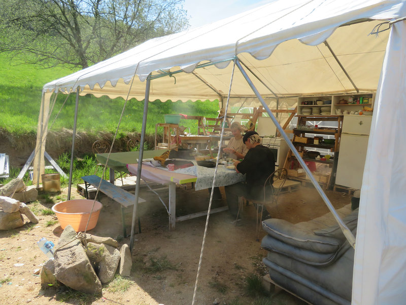 040523 Tente cuisine 7