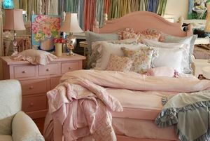 the_queen_princess_bed