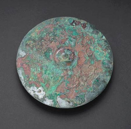 Two_early_bronze_mirrors1