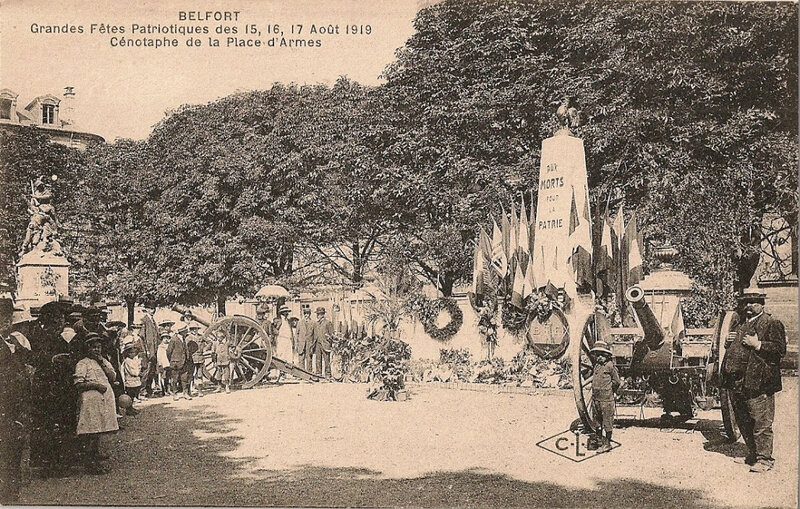 1919 08 15 Belfort CPA Fêtes patriotiques Place d'Armes Cénotaphe