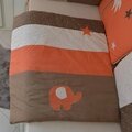 couverture bébé ouatinée épaisse tapis parc thème afrique éléphant girafe étoiles chocolat orange crème 2