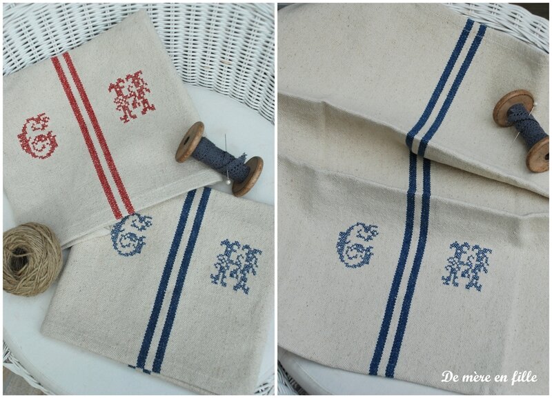 torchon brodé bleu