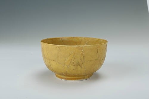 Yellow-glazed bowl, Xuande period (1426-1435)