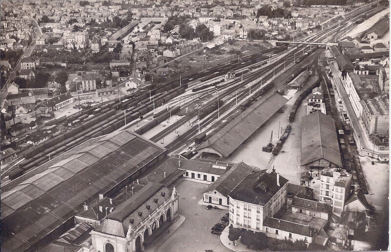 Gares vues du ciel gare de Troyes (Aube). gares et trains Gares vues du ciel gare de Troyes (Aube). gares et trains