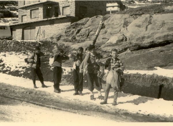 27 tbg oukaîmeden ,les cigognes noël 1955