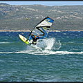 Windsurf aerial eau plate !...