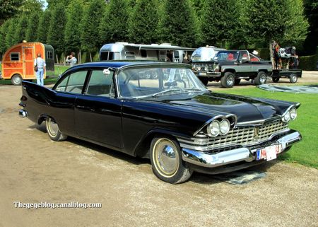 Plymouth savoy coupé de 1959 (9ème Classic Gala de Schwetzingen 2011) 01
