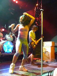 2011_03_The_Go_Team_Joy_Eslava_010