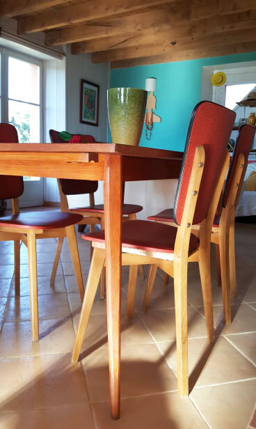 Ancienne Table bois et 6 chaises années 60 ligne scandinave vintage