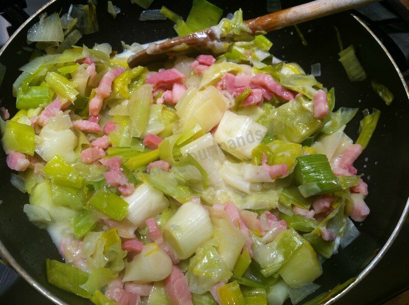 Oeuf Cocotte sur Fondue de Poireaux Lesplaisirsgourmandsdethd