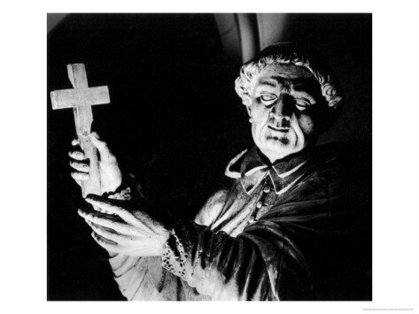 simon-marsden-statue-of-a-priest-performing-an-exorcism-mortemer-abbey-normandy-france