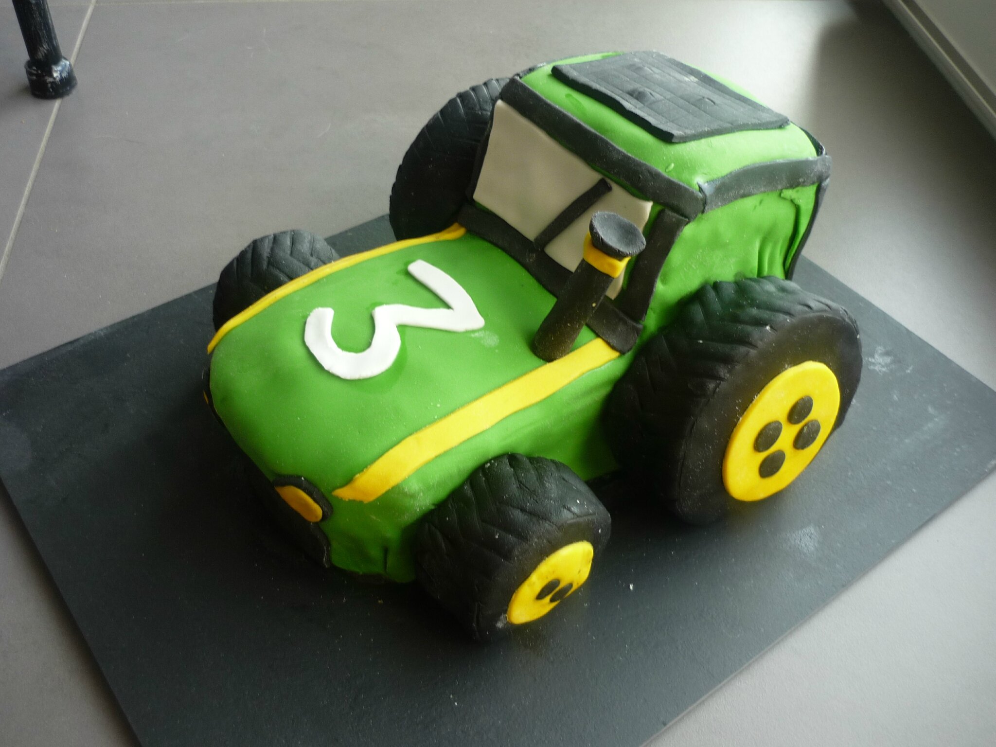 Gateau 3d Tracteur Tractor Chez Ale Gateau 3d Tracteur Tractor Chez Ale