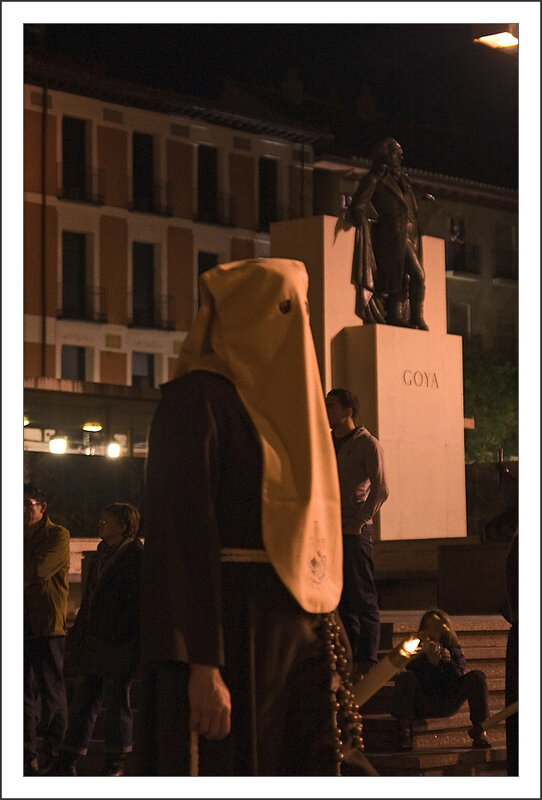 Saragosse procession cagoule Goya 310310 001