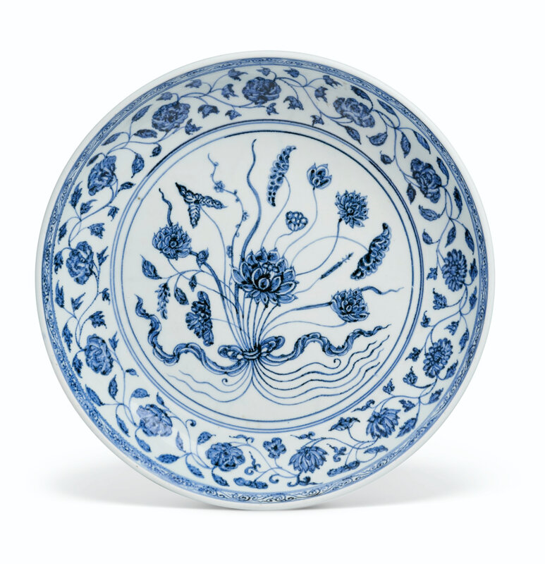 A blue and white 'lotus bouquet' dish, Yongle period (1403-1425)
