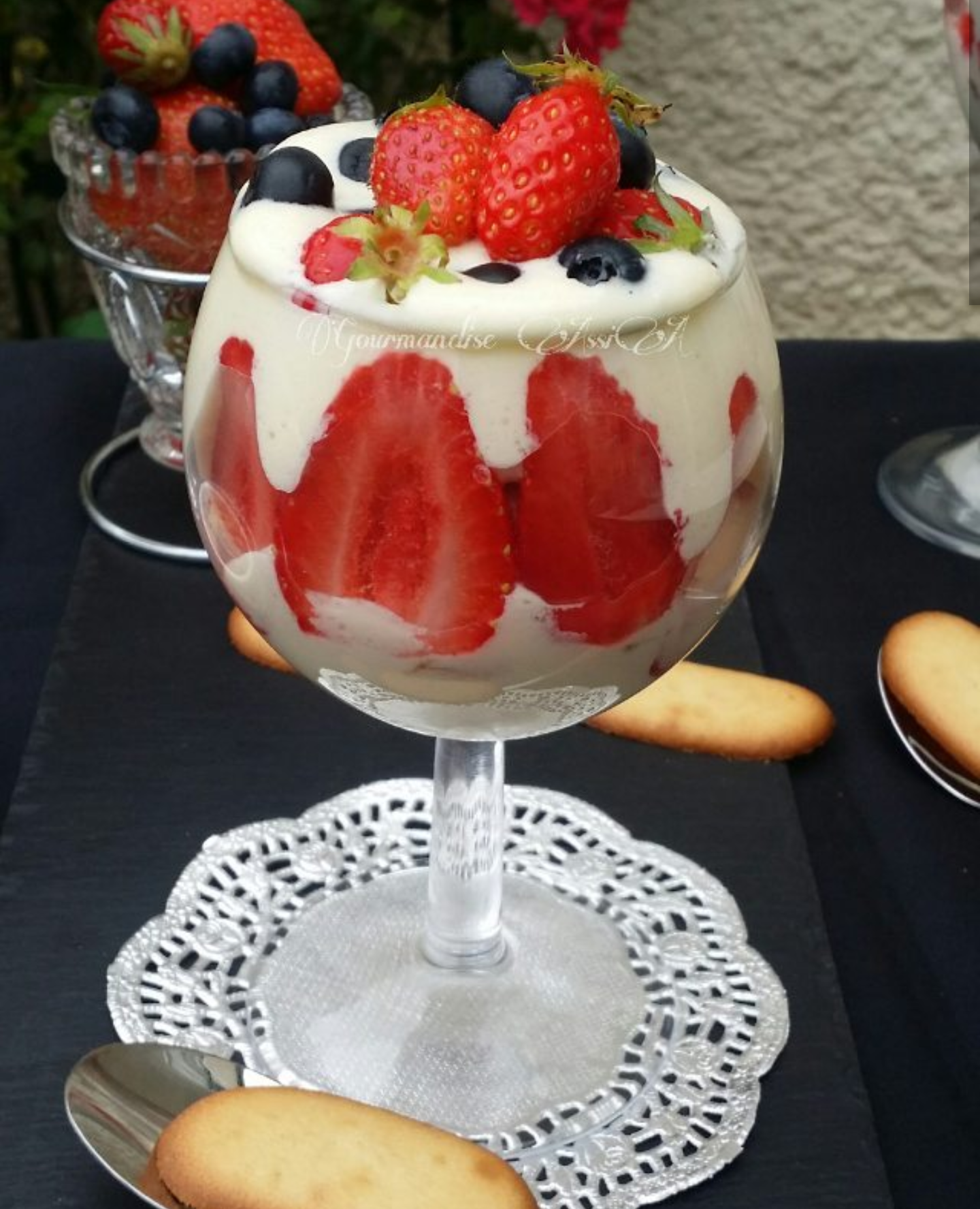 Tiramisu Aux Fraises Et Myrtilles Gourmandise Assia