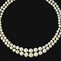 Natural pearl necklace composed of one hundred and twenty natural pearls