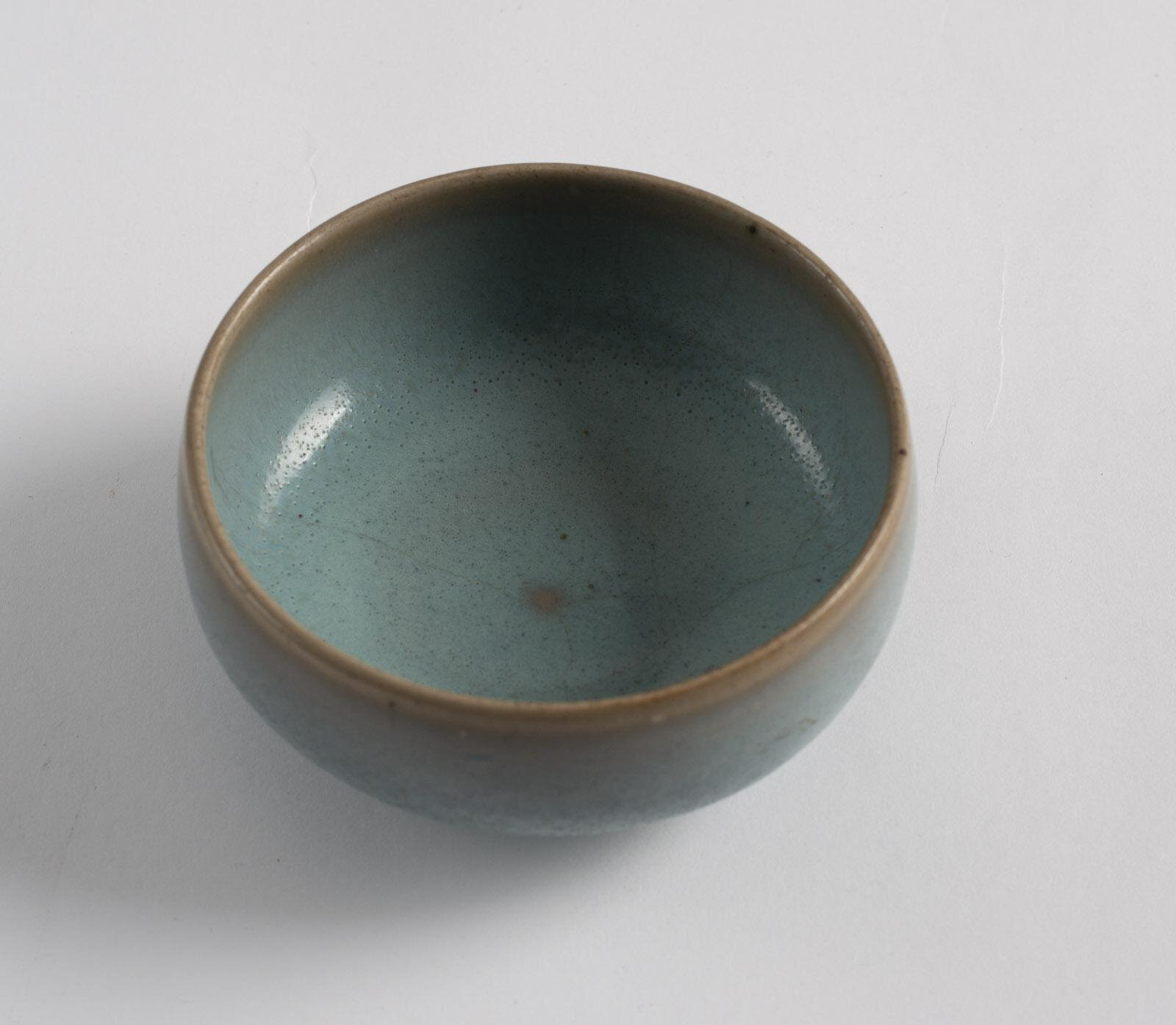 A fine deep lavender-glazed Junyao bowl, Yuan dynasty (1279-1368)