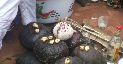 DEVENIR RICHE GRACE AU TALISMAN DU GRAND MAITRE MARABOUT TEGBE1-min